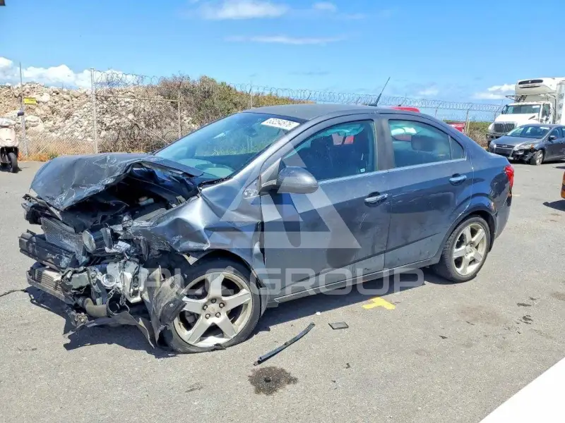 2012 Chevrolet Sonic фото
