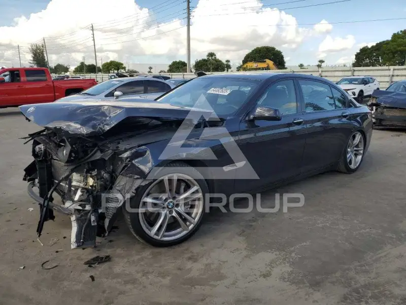 2012 BMW 750 фото