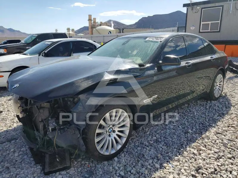 2012 BMW 750 photo