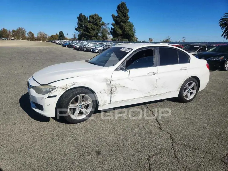 2012 BMW 328 photo