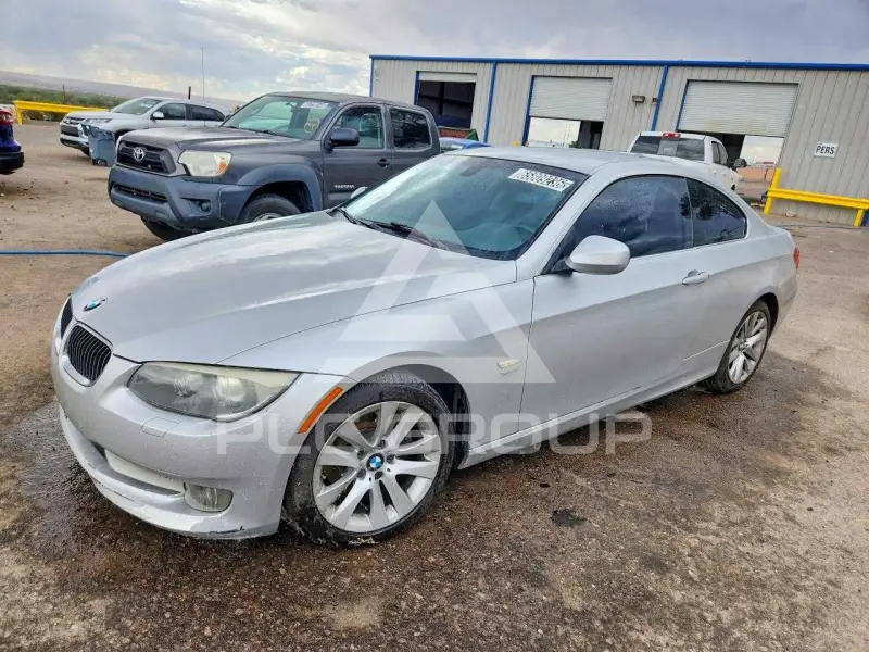 2012 BMW 328 фото