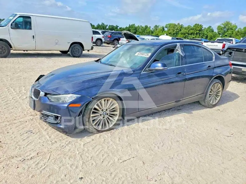 2012 BMW 328 photo
