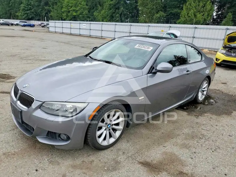 2012 BMW 328 фото