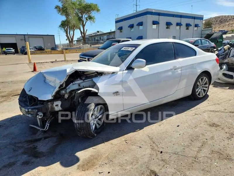 2012 BMW 328 фото