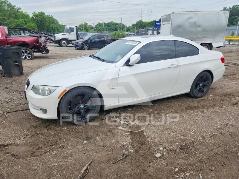 2012 BMW 328 фото