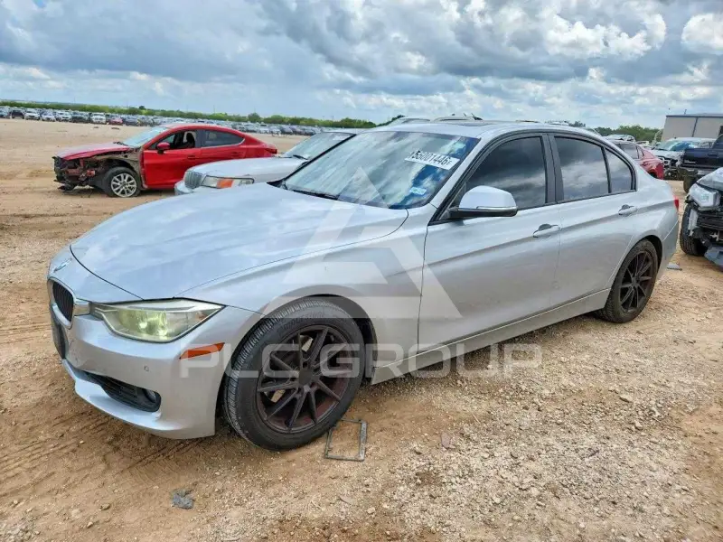 2012 BMW 328 фото