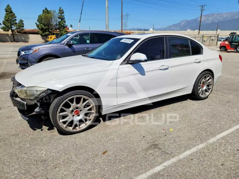 2012 BMW 328 фото