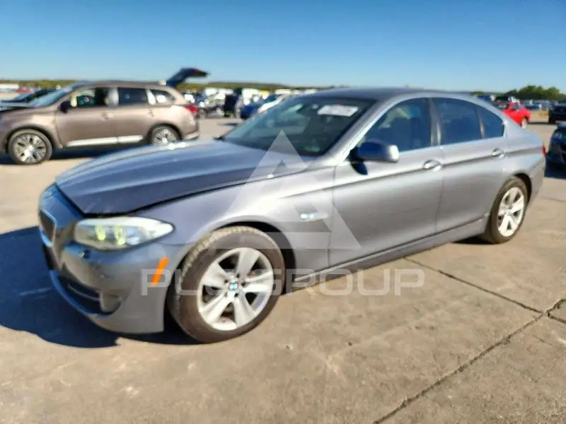 2012 BMW 528 фото