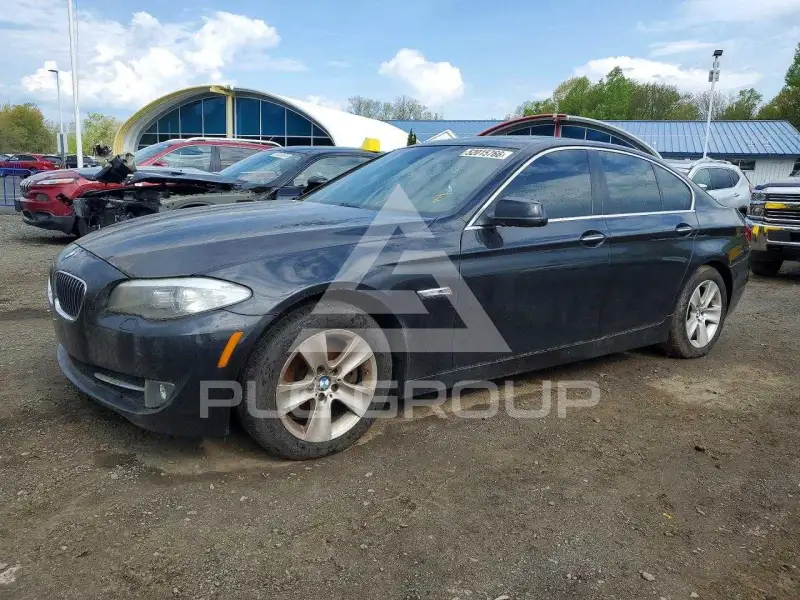 2012 BMW 528 фото