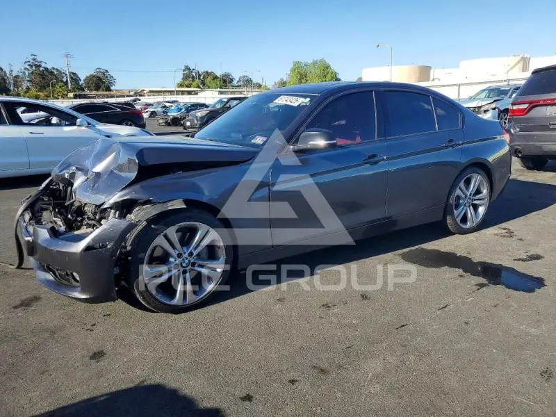 2012 BMW 335 фото
