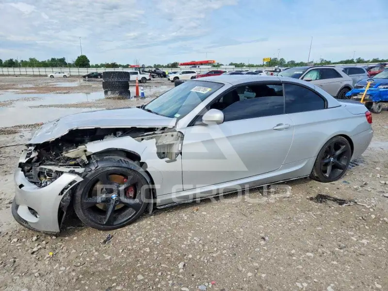2012 BMW 335 фото