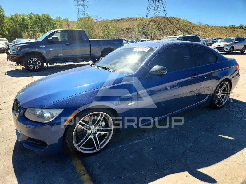 2012 BMW 335 фото