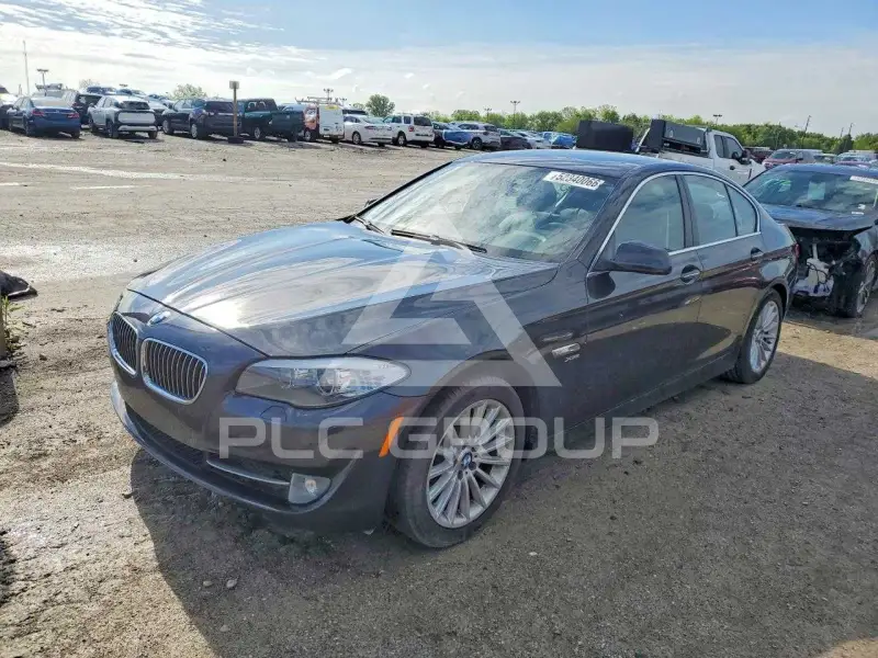 2012 BMW 535 photo