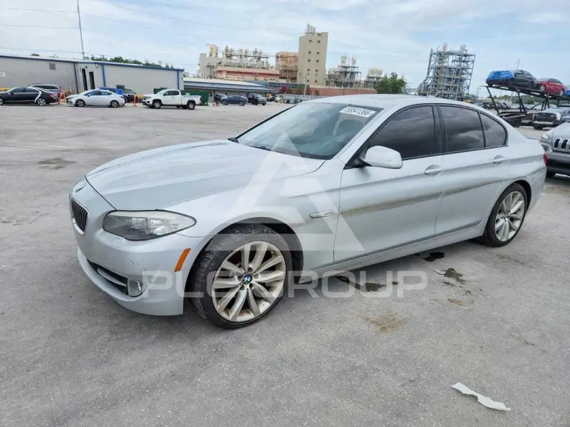 2012 BMW 535 фото