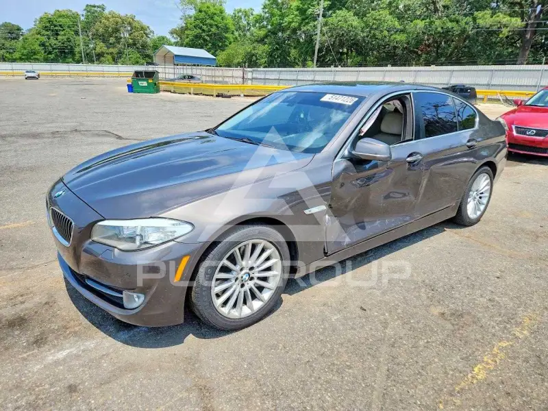 2012 BMW 535 фото