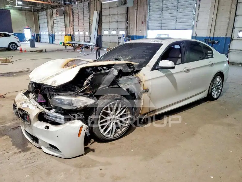 2012 BMW 550 photo