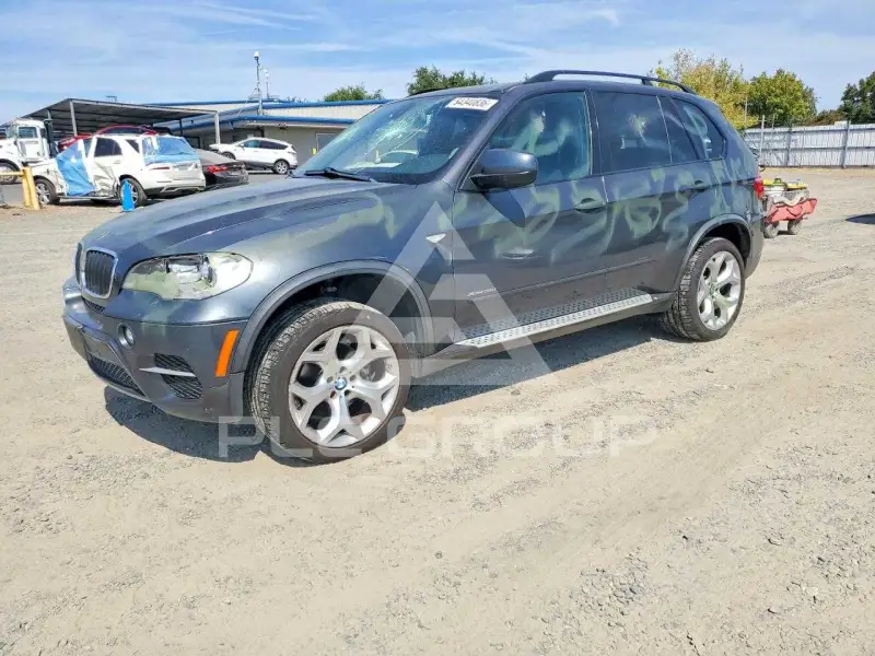 2012 BMW X5 фото