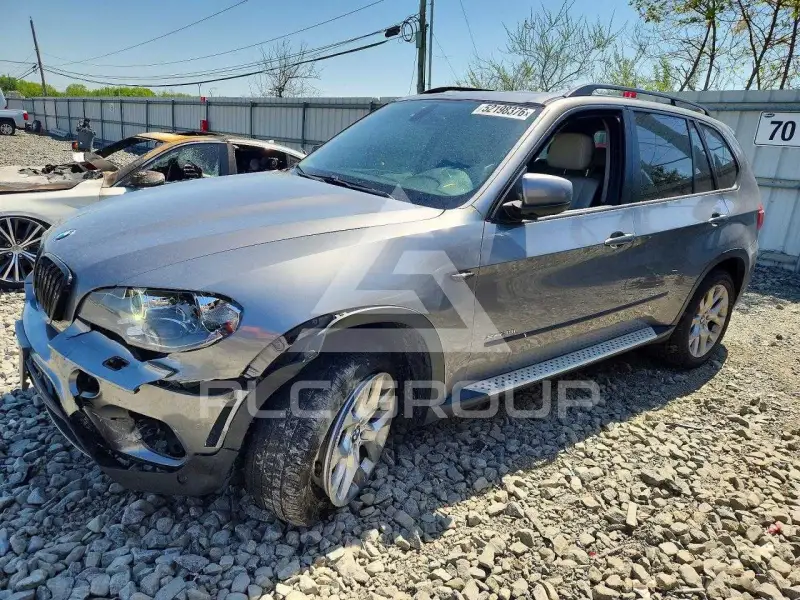 2012 BMW X5 фото