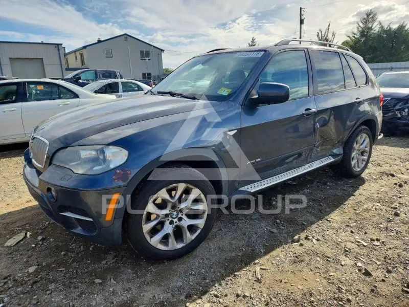 2012 BMW X5 фото