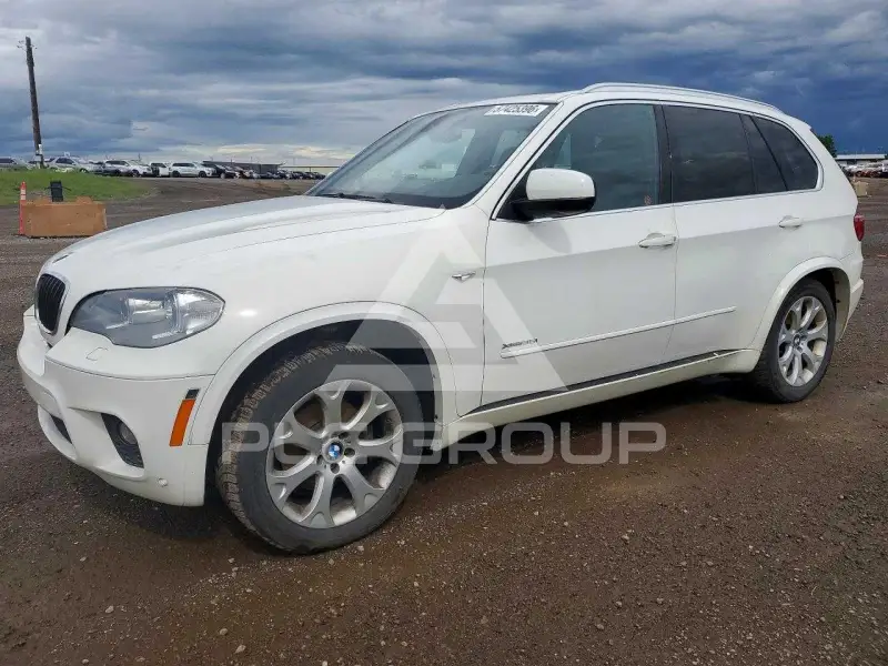 2012 BMW X5 фото