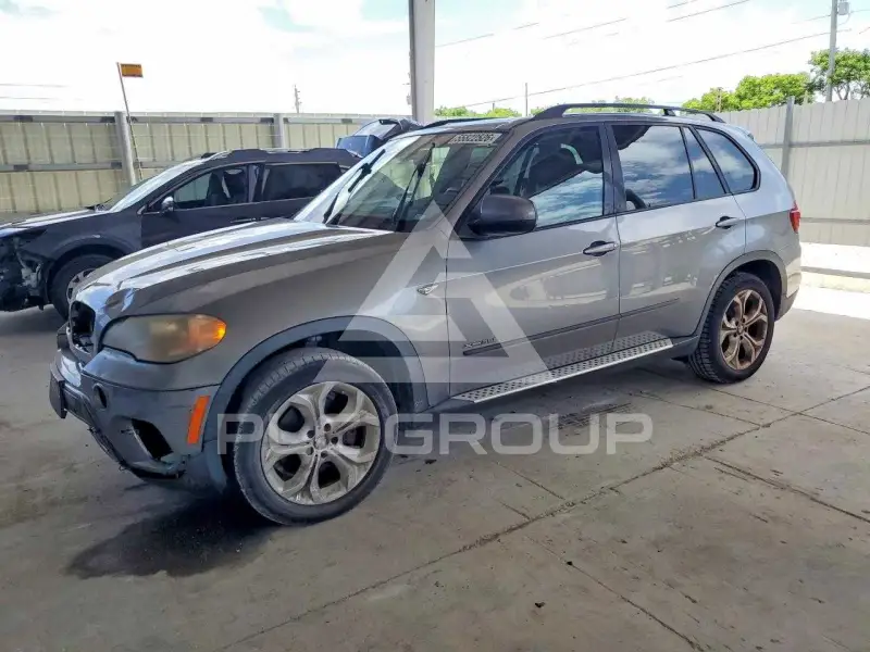 2012 BMW X5 photo