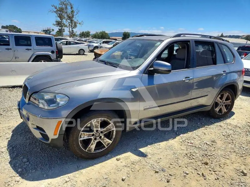 2012 BMW X5 фото