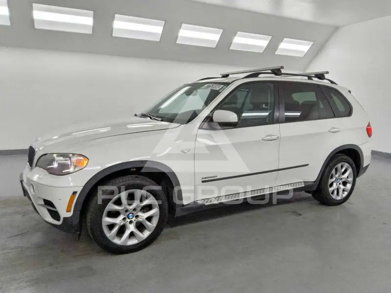 2012 BMW X5 фото