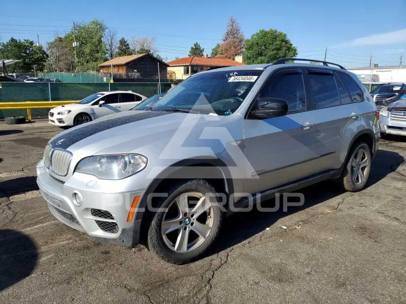 2012 BMW X5 фото