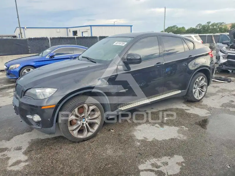 2012 BMW X6 фото