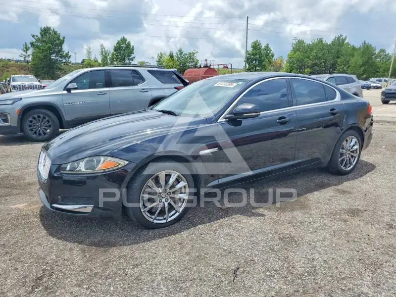 2012 Jaguar XF фото