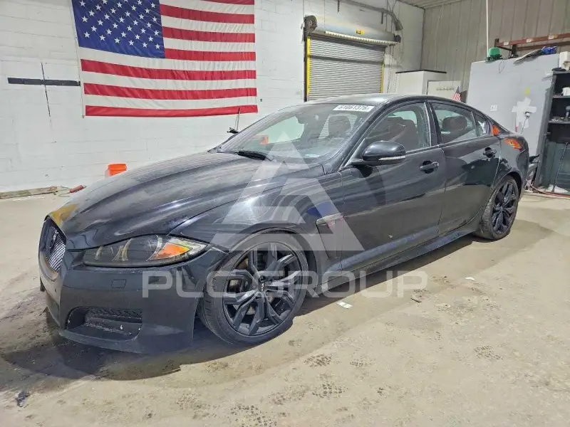 2012 Jaguar XF фото