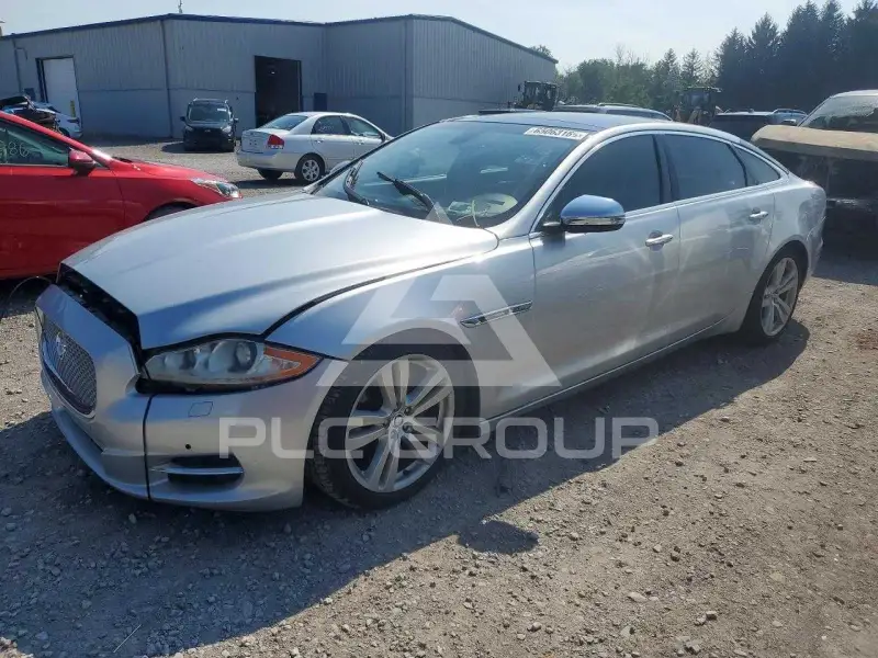 2012 Jaguar XJ фото
