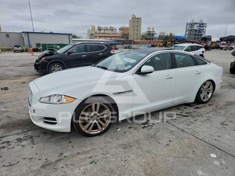 2012 Jaguar XJ фото