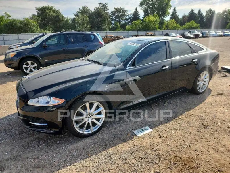 2012 Jaguar XJ фото