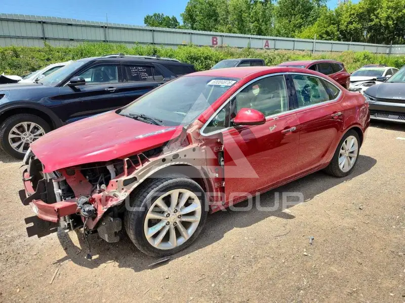 2012 Buick VERANO photo