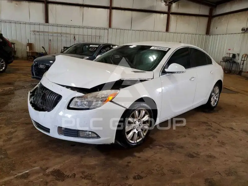 2012 Buick REGAL photo
