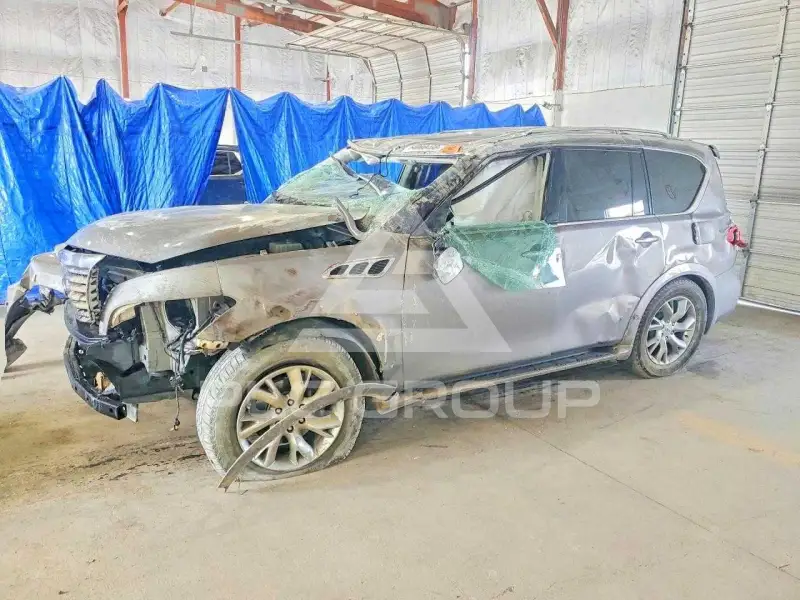 2012 Infinity QX56 photo
