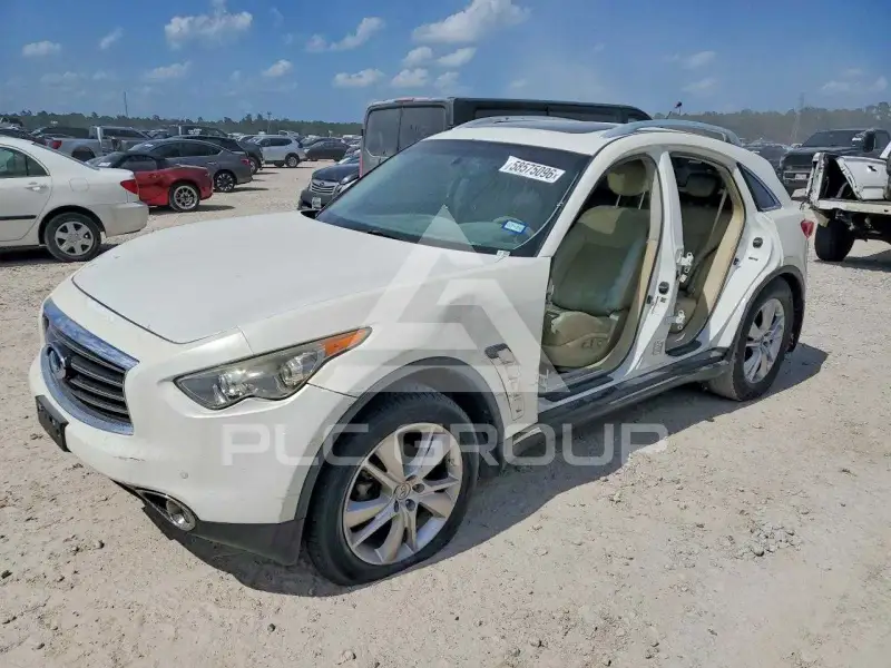 2012 Infinity FX35 фото