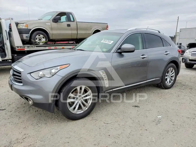 2012 Infinity FX35 фото