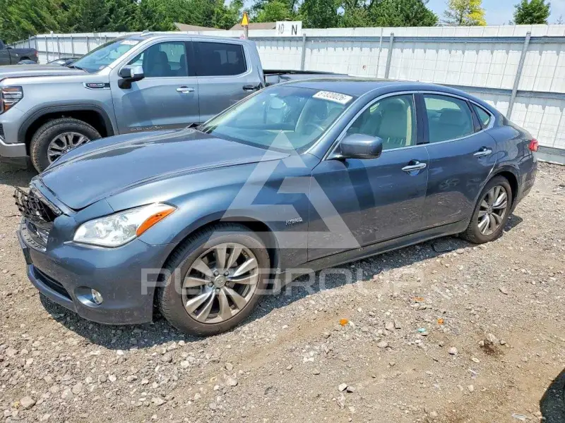 2012 Infinity M35 фото