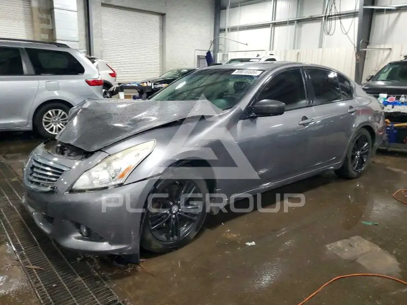 2012 Infinity G37 фото