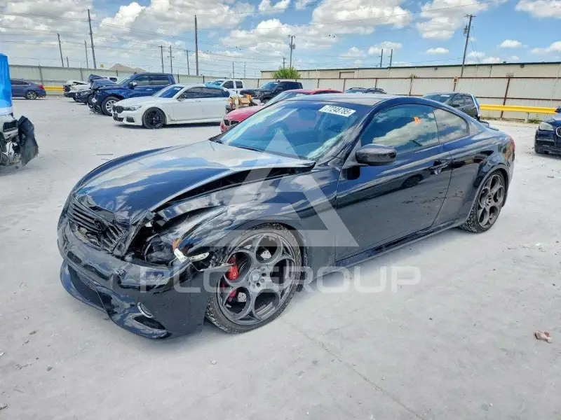 2012 Infinity G37 фото