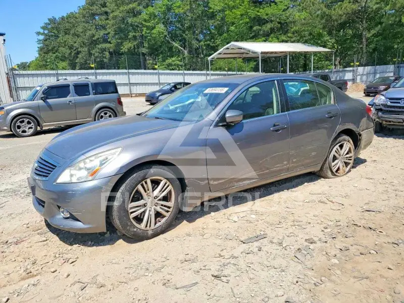 2012 Infinity G37 фото