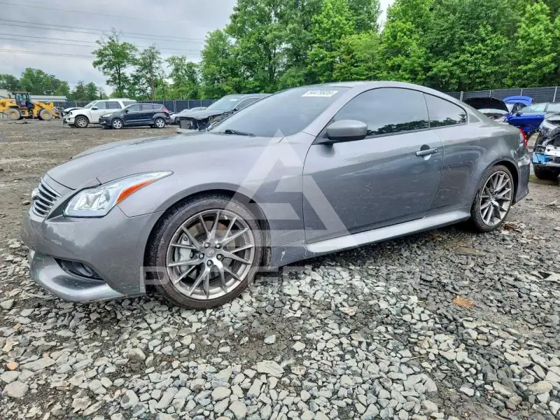 2012 Infinity G37 photo