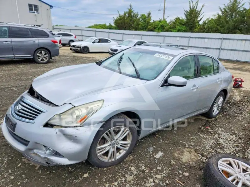 2012 Infinity G37 фото