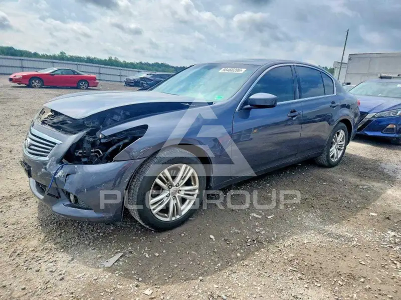 2012 Infinity G37 photo