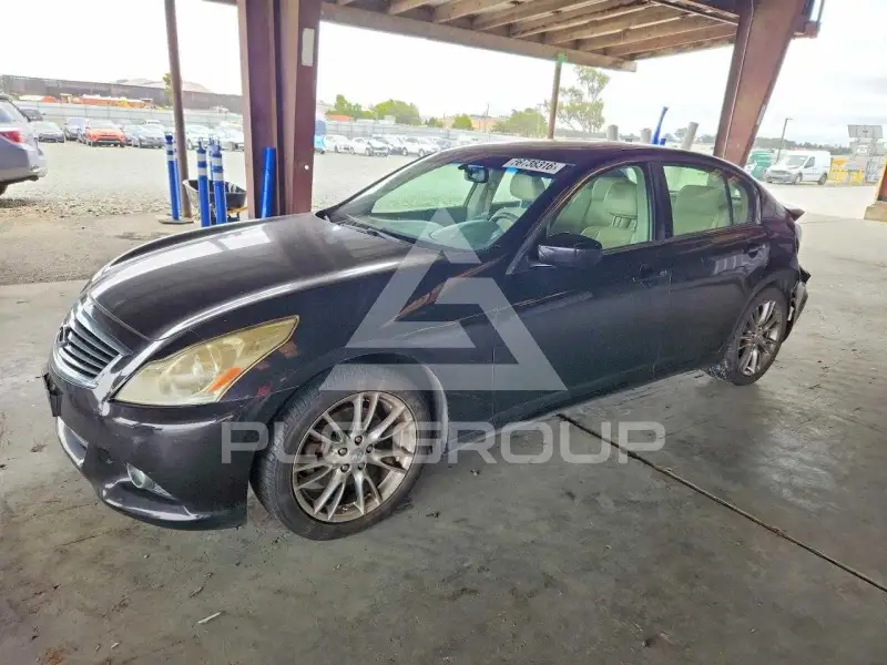 2012 Infinity G37 фото