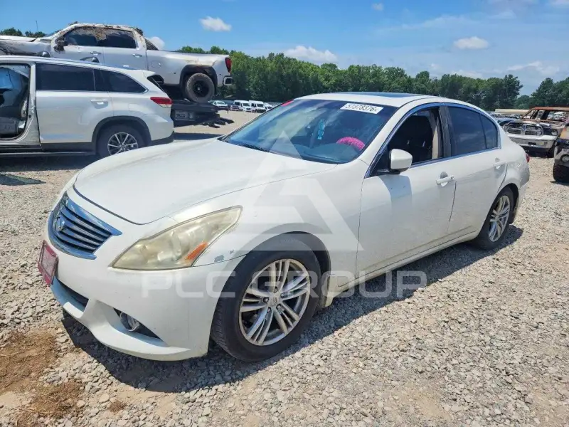 2012 Infinity G37 фото