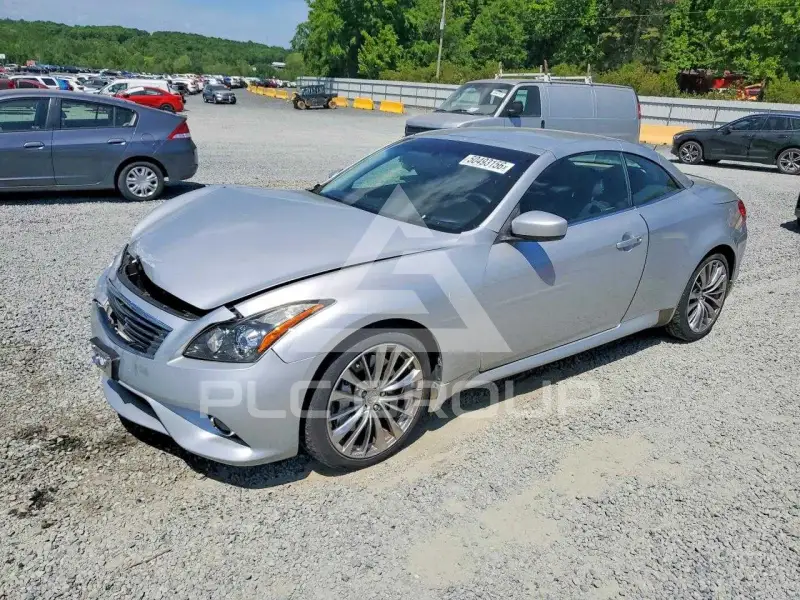2012 Infinity G37 photo