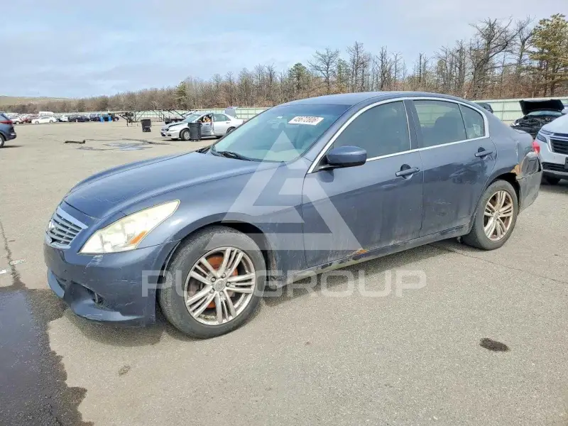 2012 Infinity G37 фото